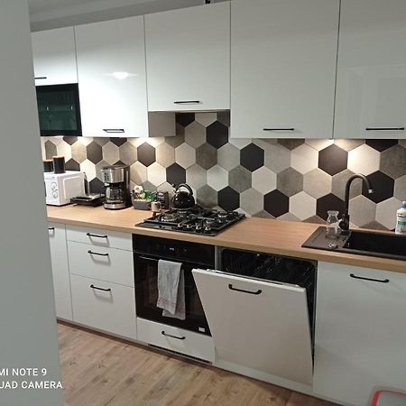 Apartament Na Parterze Stalowa Wola Bagian luar foto