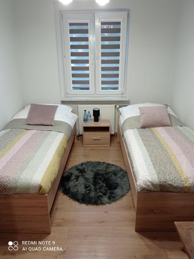 Apartament Na Parterze Stalowa Wola Bagian luar foto
