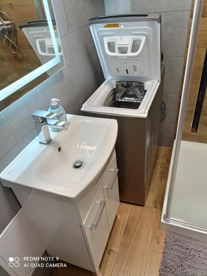 Apartament Na Parterze Stalowa Wola Bagian luar foto